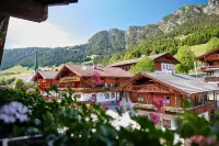 Alpbacherhof Mountain & Spa Resort - Mountain View