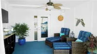 Coconut Palm Inn