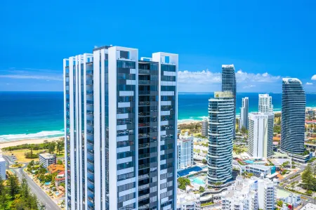 Qube Broadbeach Ocean View Apartments Отели рядом с достопримечательностью «Куррава Бич»