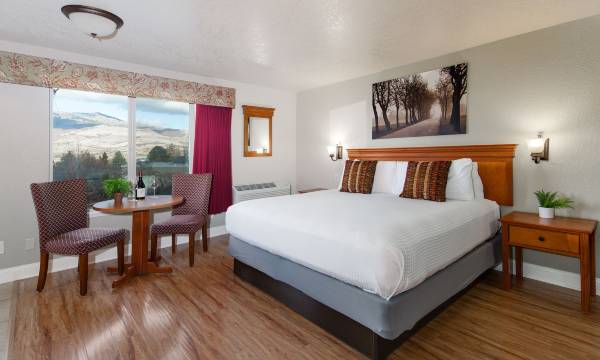 Stratford Inn