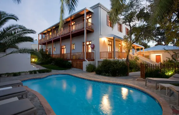 卡利茨多普女王酒店