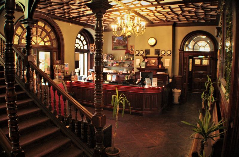 Palmers Lodge Swiss Cottage photo 6