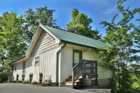 Pine Needles 6 - One Bedroom Chalet