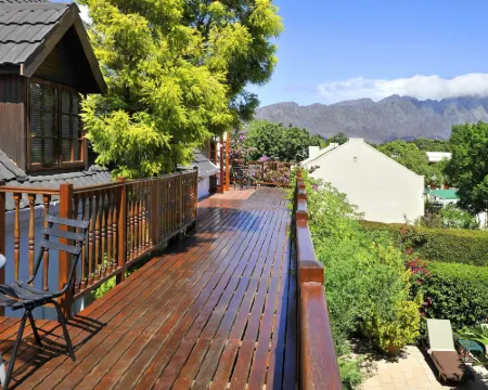 Neighbourgood Gable Manor Hotels in Stellenbosch