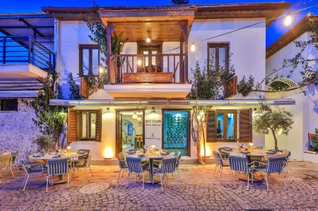 Old Town Hotel Kalkan Отели рядом с достопримечательностью «Kaputas Beach»