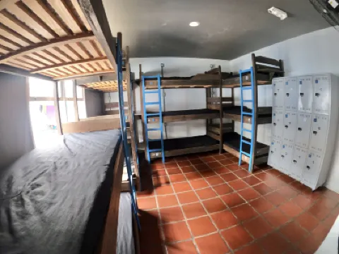 World Hostel - Canasvieiras โรงแรมใน