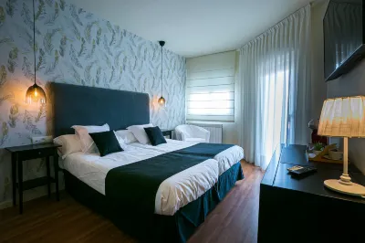 Hotel Spa Sinagoga Отели в г. 