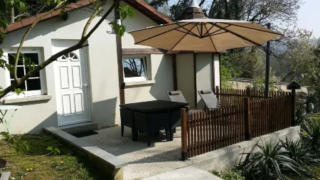 Ambition Zen Presles Отели в г. Л'Иль-Адам