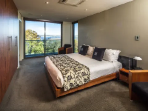 Lenna of Hobart Hotels in Battery Point