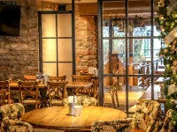 The Pooley Bridge Inn Hotels in Penrith