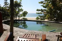 Turtle Egg Cove Ngapali - Pools