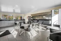 Tasman Holiday Parks - Te Anau - Cheap