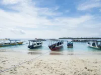Gili Turtle Beach Resort