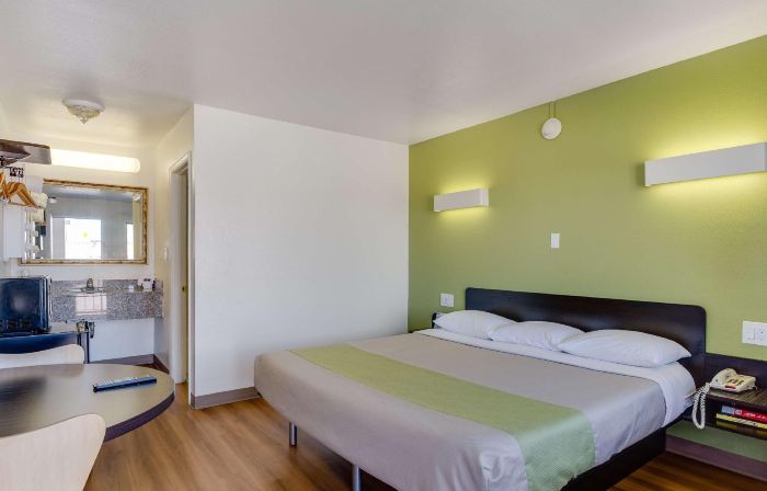 Motel 6 El Paso, TX - West