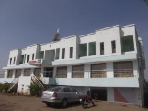Hotel Oasis Hotels near Shri Mayureshwar Ganapati Temple, Morgaon