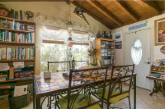 Always Inn San Clemente Bed & Breakfast by Elevate Rooms