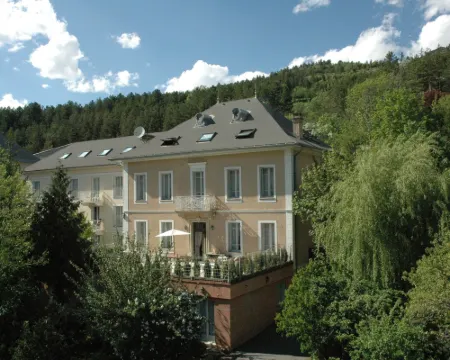 Hotel Spa Azteca Barcelonnette Hotels in Barcelonnette