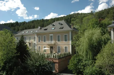Hotel Spa Azteca Barcelonnette Hotels in Barcelonnette