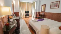 Hotel Tongging Point - Taman Simalem Resort - balkon