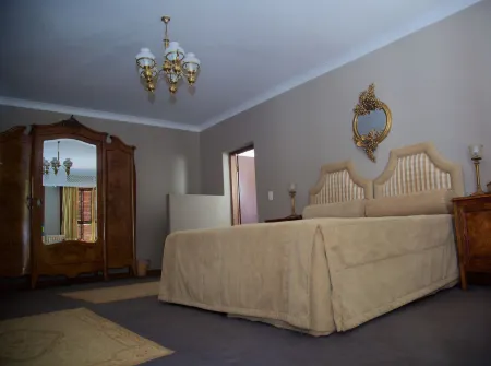 Leeuwenhof Country Lodge & Garden Spa