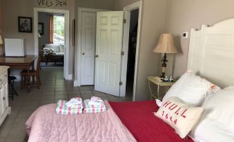 Josephine's on the Bay Bed and Breakfast