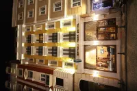 Sirkeci Park Hotel Hotels near Konyali Restaurant