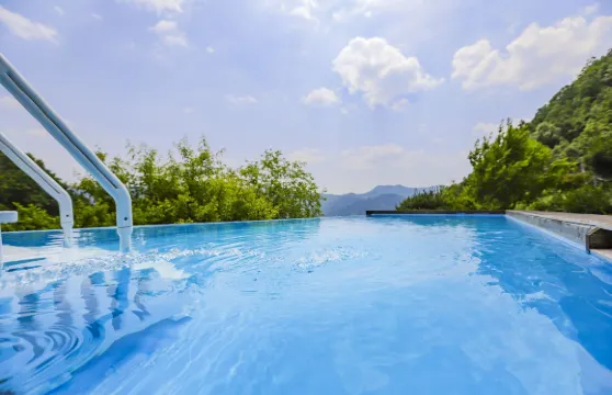 佩納特斯泳池別墅