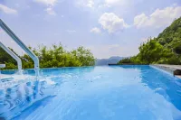 Penatess Pool Villa Hotels in Chungju