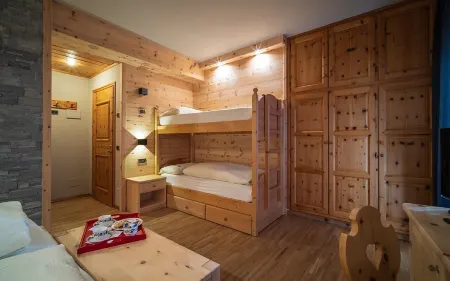 Meublè Garnì Della Contea