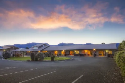 Mohua Motels Hotels in Parapara