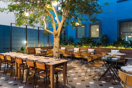 Palihotel Culver City Отели рядом с достопримечательностью «Yo San University of Traditional Chinese Medicine»