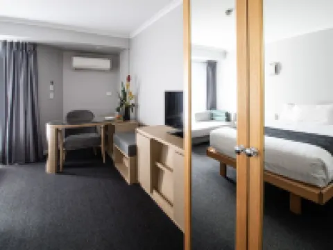 เมดิสัน แคปิตัล เอ็กเซกคิวทีฟ อพาร์ตเมนต์ โฮเต็ล โรงแรมในแคนเบอร์รา