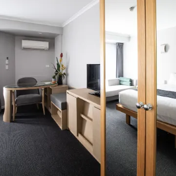 Madison Capital Executive Apartments