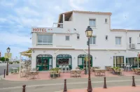 Restaurant L'Abrivado - Hôtel - Café - Appartements