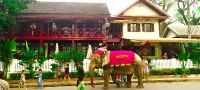 Ban Lakkham River View Hotel a 