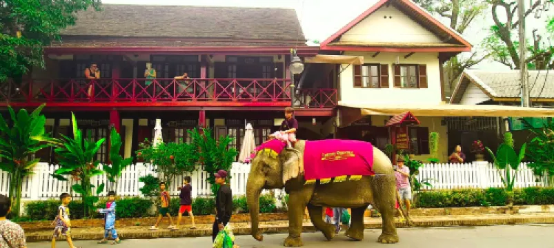 班拉卡姆河景酒店