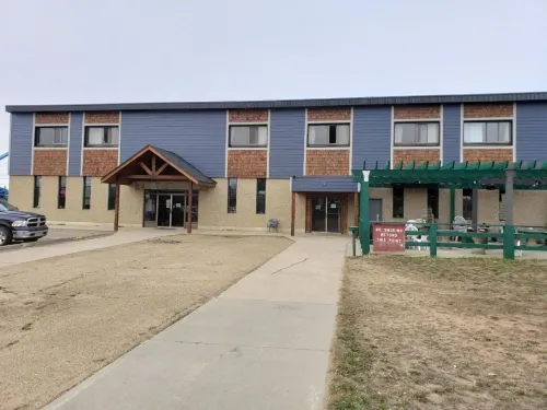 Gibbons Hotel &Tavern Hotels in Redwater