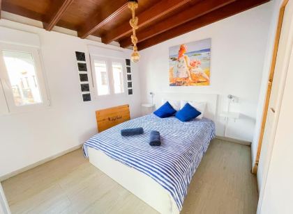 Puerto Nest Hostel