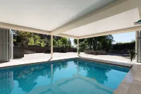 Hamble Retreat Studios and Lodge