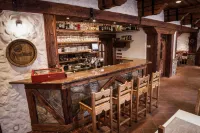 Katerain Hotel, Restaurace, Wellness Hotels in Опава