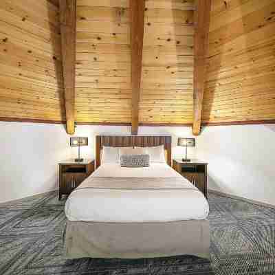 Half Moon Bay Lodge Rooms