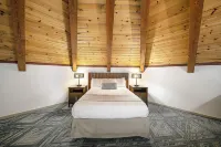 Half Moon Bay Lodge - parking
