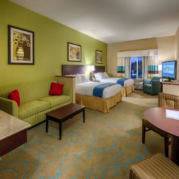 Holiday Inn Express & Suites RED BLUFF-SOUTH REDDING AREA by IHG