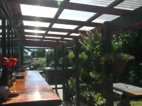 Moanarua Beach Cottage Hotels in Ohope