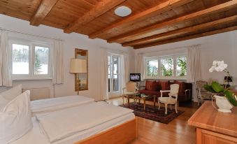 Stoll's Hotel Alpina