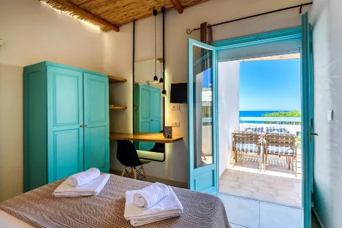 Ilias Apartments - Homestays