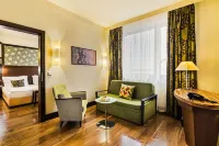 Hotel Savannah Hotels in Зноймо