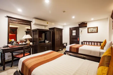 Raming Lodge Hotel