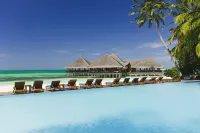Medhufushi Island Resort - Pools