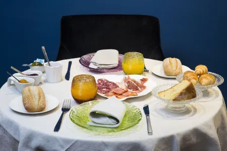 Hotel Hierbaluisa Отели в г. Аларкон